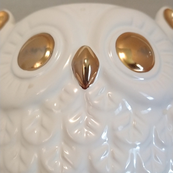 Decorative White Owl Jar - Picture 7 of 9